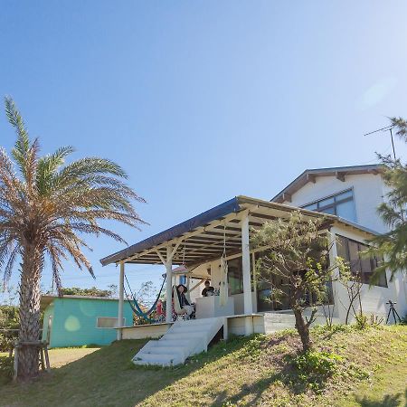 Kariyushi Condominium Resort Motobu The Beach Garden House Екстер'єр фото